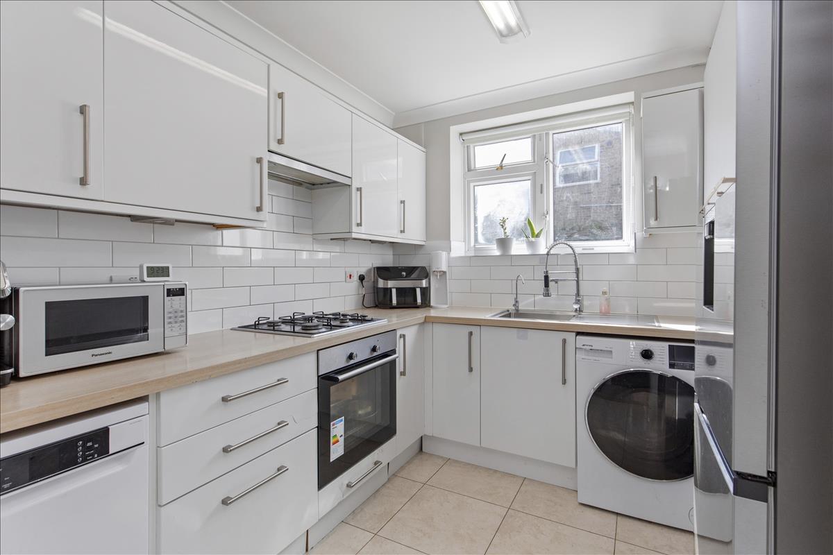 Property Image ae97b0d9-3a79-4528-bd3d-e9a6990c183c