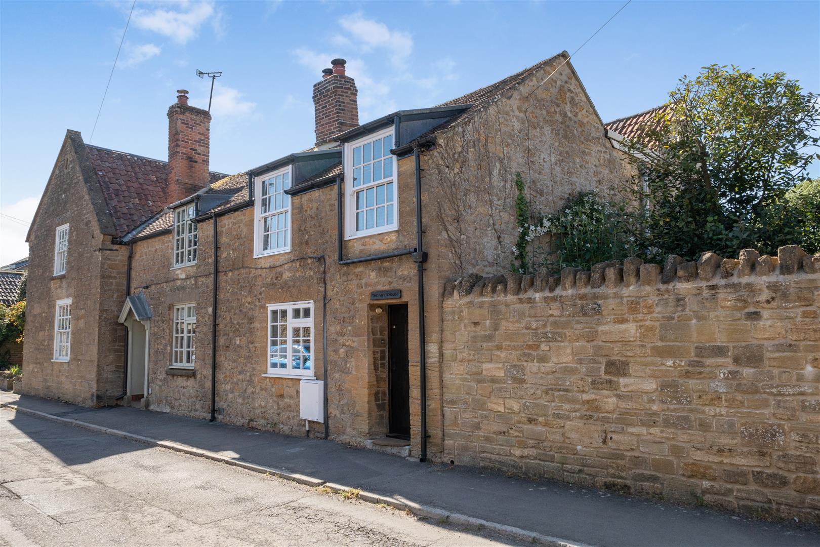 Property Image aeaea9ac-4a90-45f5-b18c-2cd17904d52a