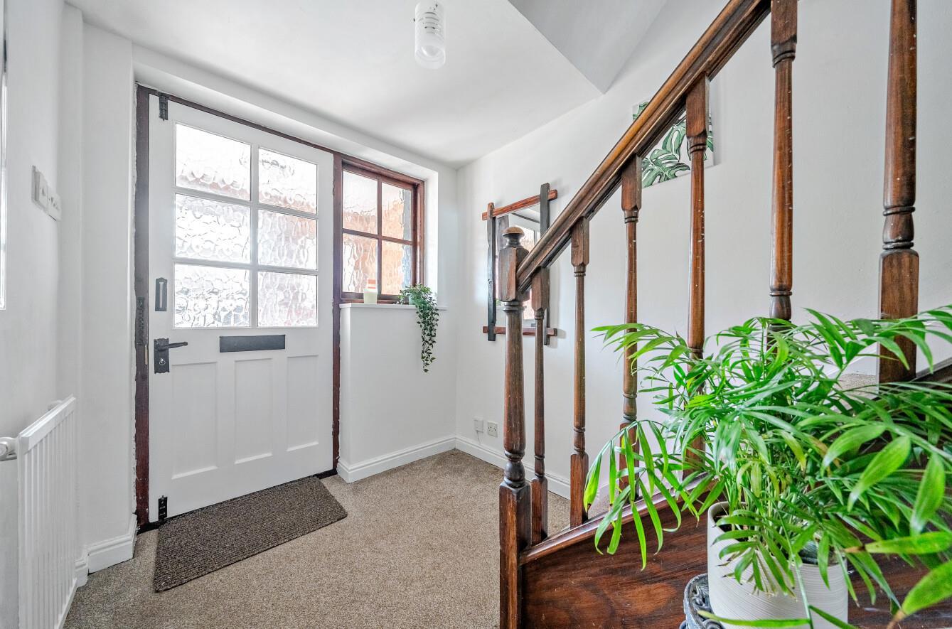 Property Image aec05d9d-bf38-48d2-b1e2-ca3815a6bcbf