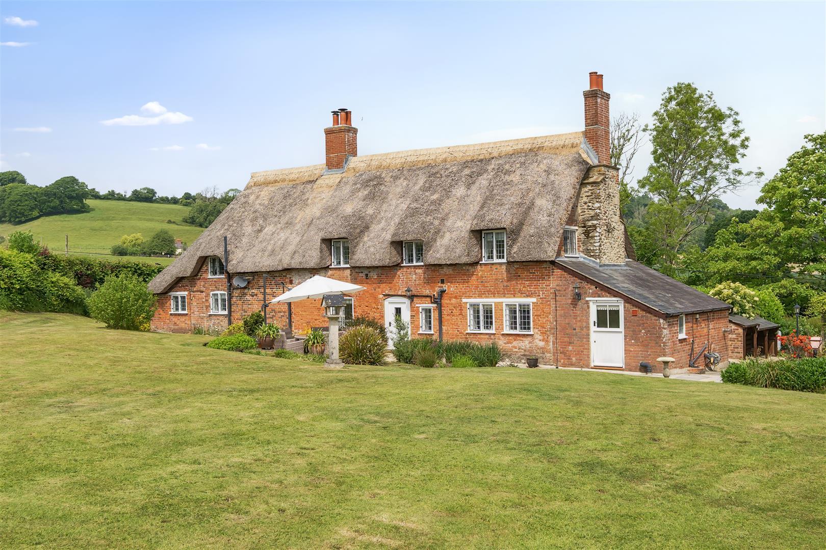 Property Image aec77c10-b8ec-4fe1-aa01-207ab86cd059