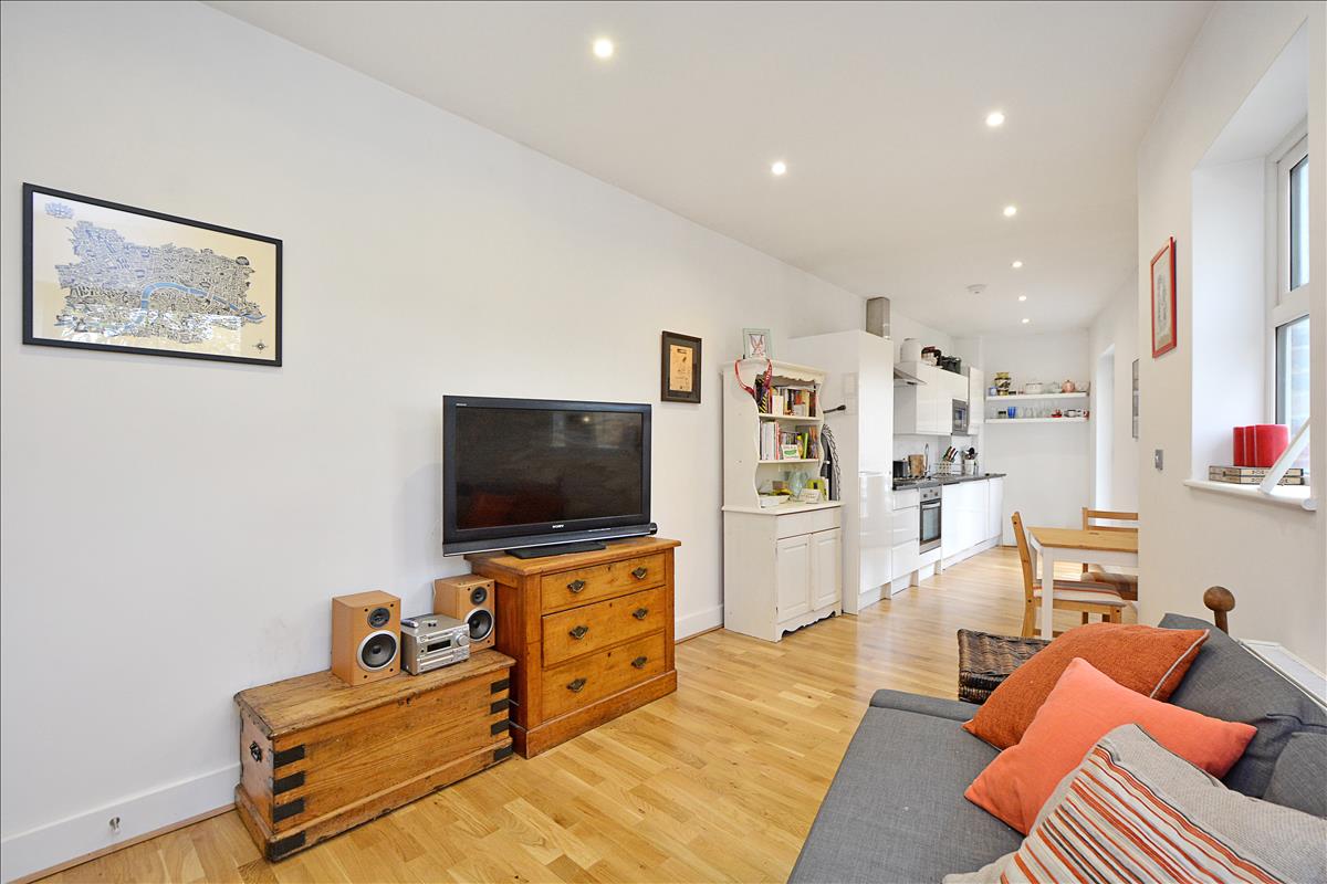 Property Image aed5bda1-af87-4e47-a8c4-2525edb804d7