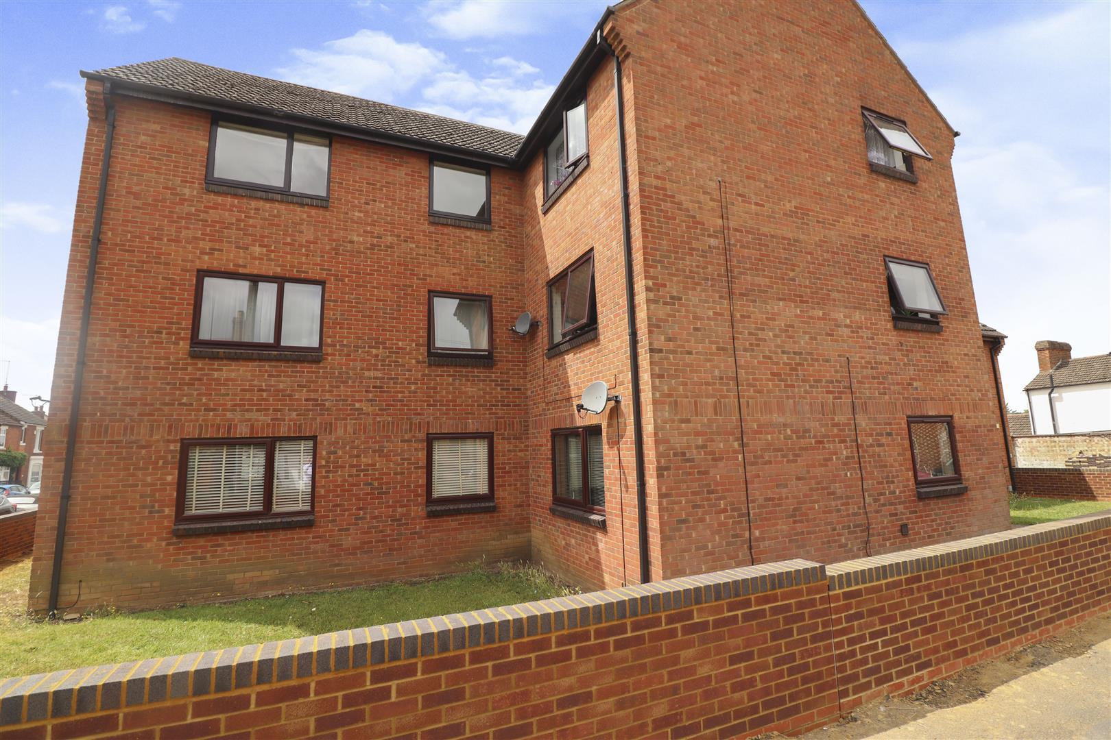 Property Image aeddfe84-d31d-47d6-8173-6d6b16fd1a5c
