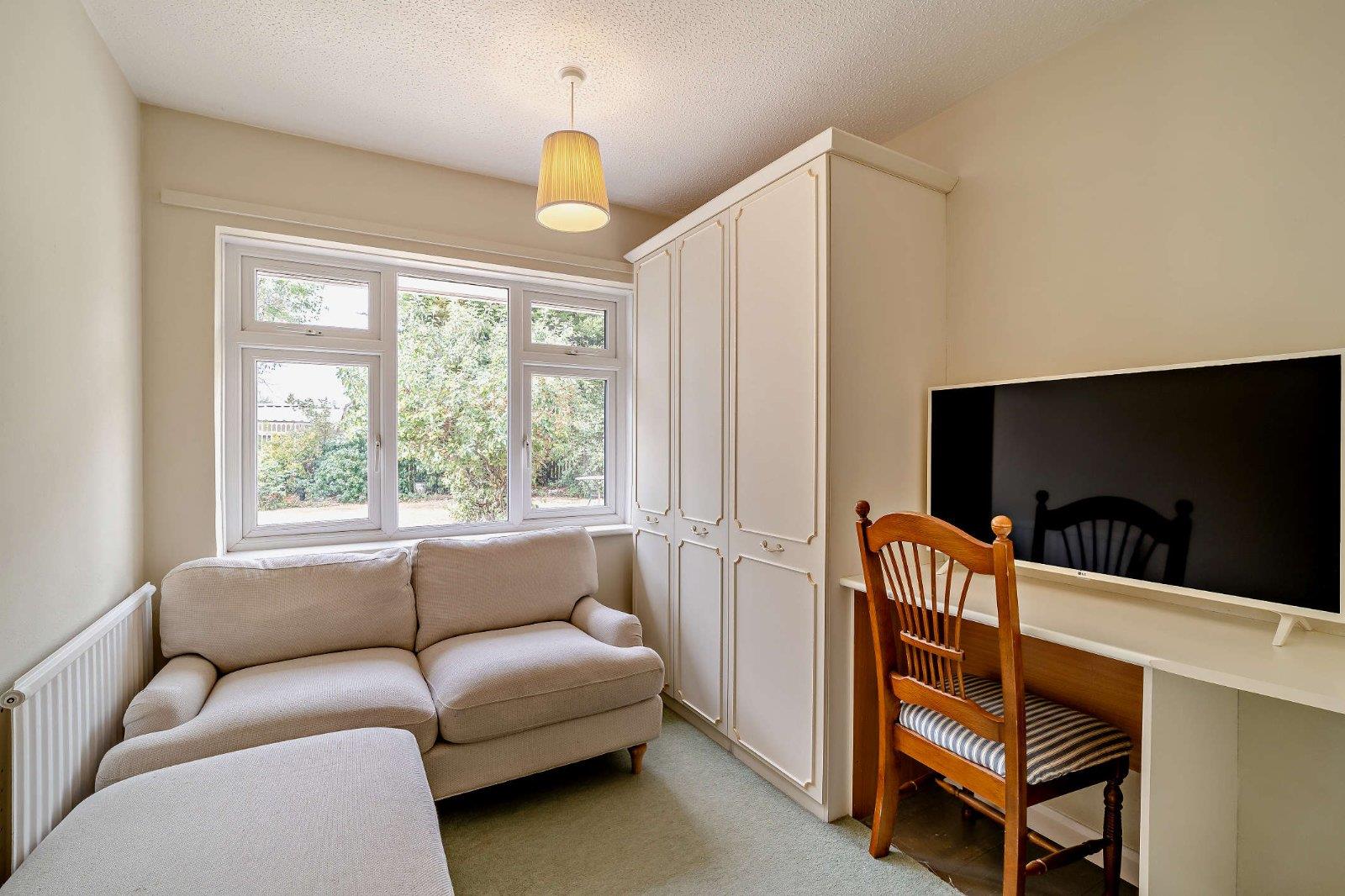 Property Image aee79d49-4aa4-48c4-9976-fff4f8a83812