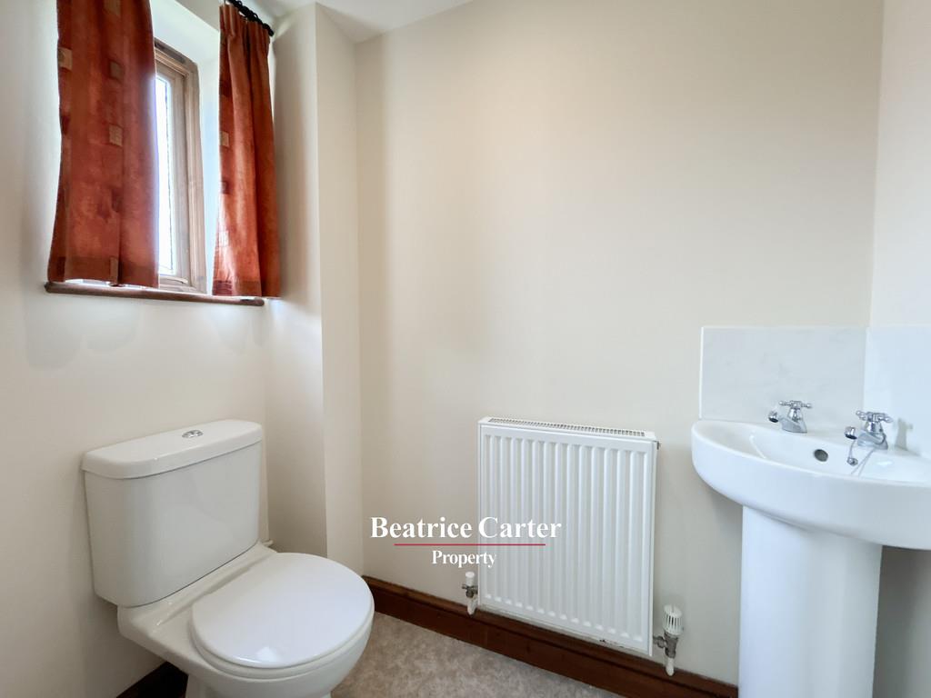 Property Image aeed819f-4aea-4534-b976-e6c3285522d9