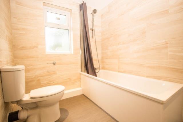 Property Image aef603ba-183b-40ae-b23b-33326e0a1222