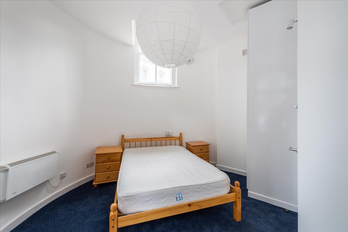 Property Image aeffa0f7-ecf3-41d4-8874-940d0c7e55fc