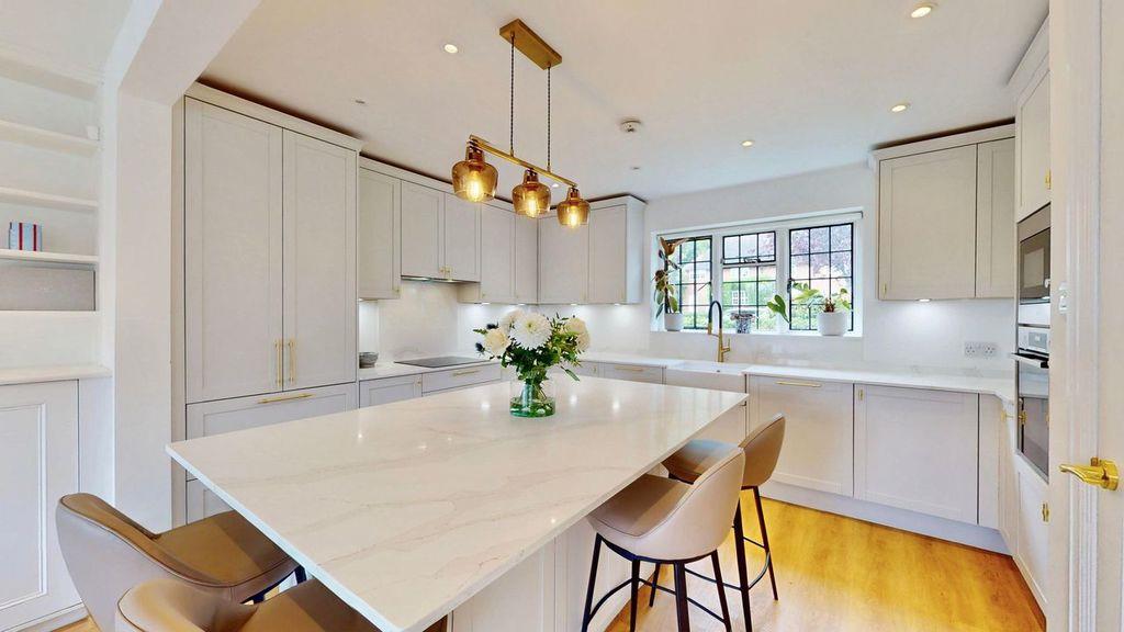 Property Image af18a4bd-7381-4f55-abd7-1381a7047ce8