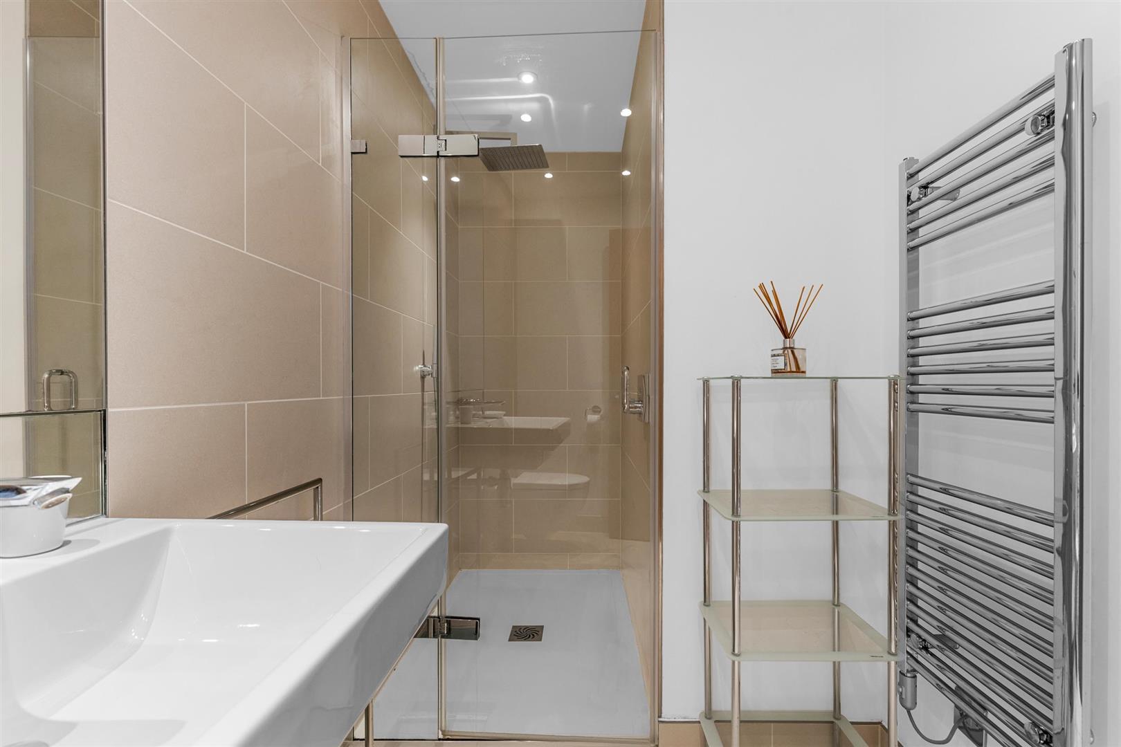 Property Image af2ec626-5742-4881-b96c-73dc146917f8