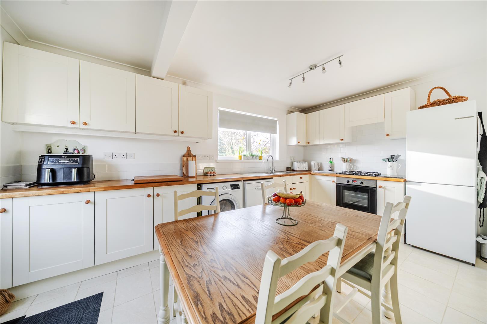 Property Image af579b85-afb8-4576-9612-f13d999f3036