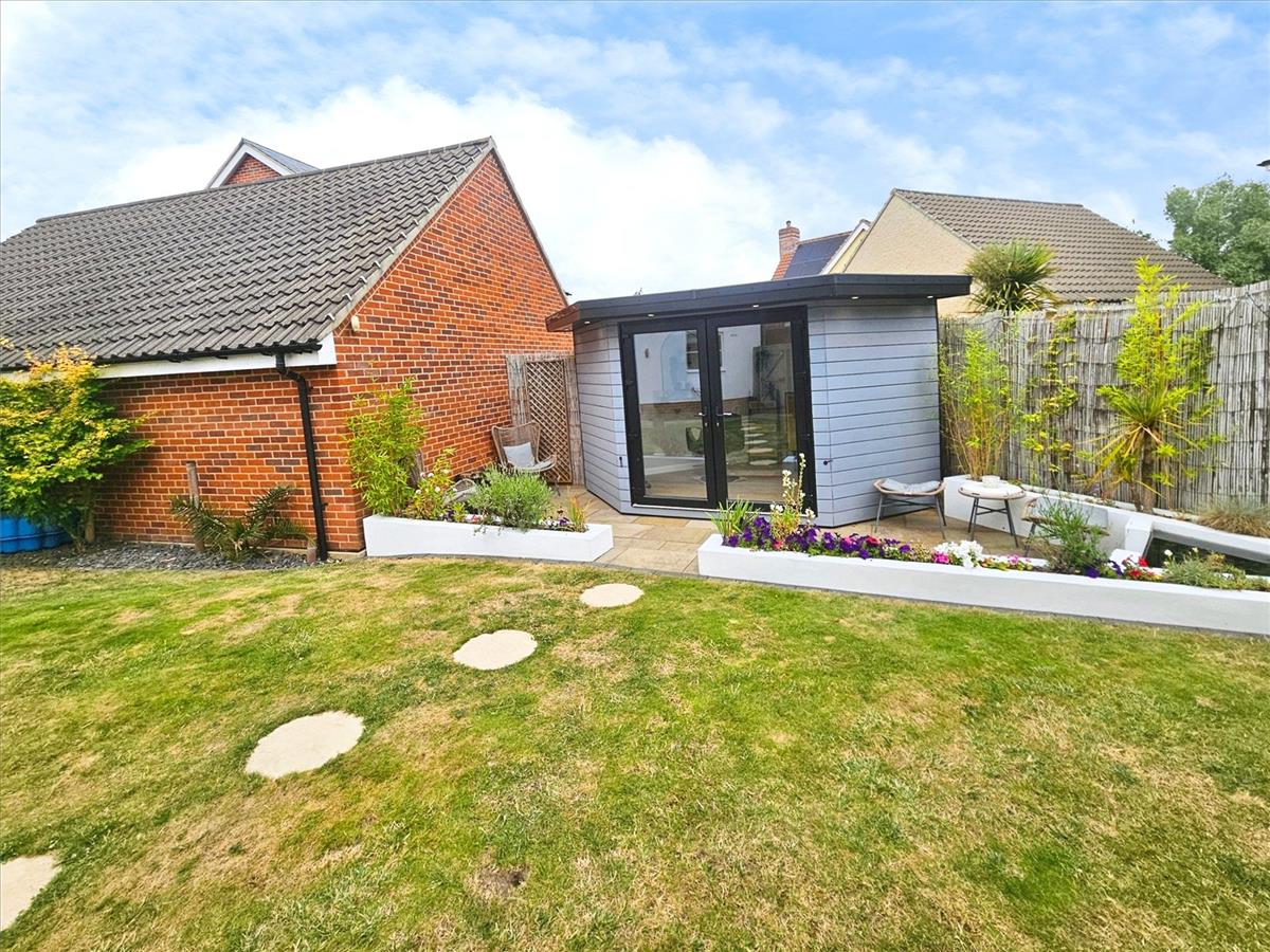 Property Image af7c2c5f-2c17-4133-90a9-3d9811784d3d