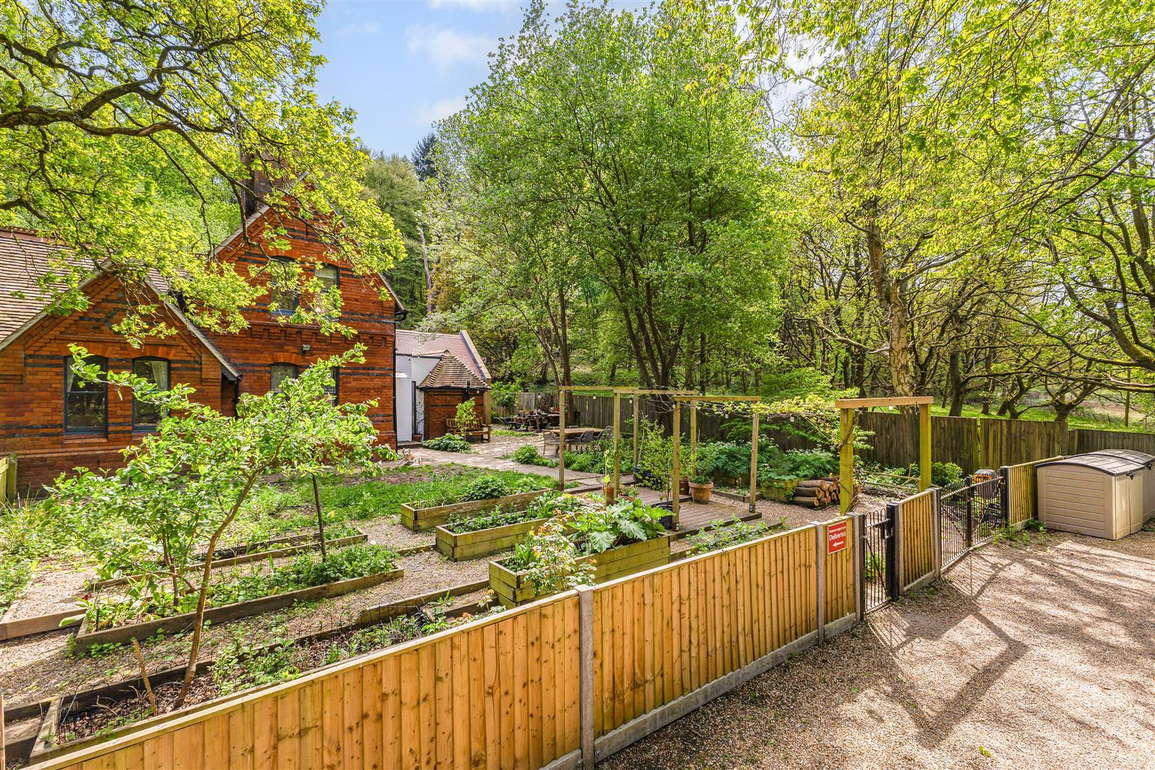 Property Image af81573c-8d0a-4912-8e93-921a6c18d299