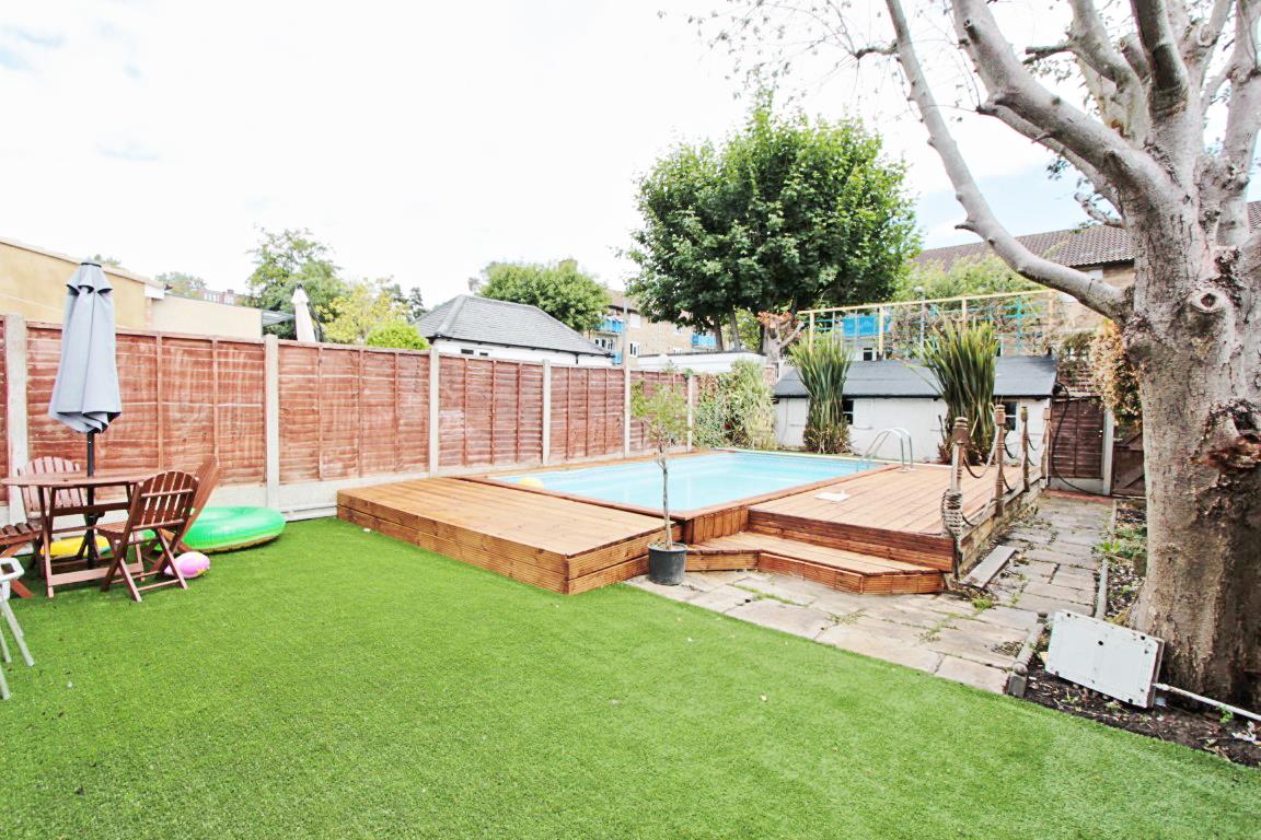 Property Image af86a2b1-7da2-42f9-b248-f0c154c33355