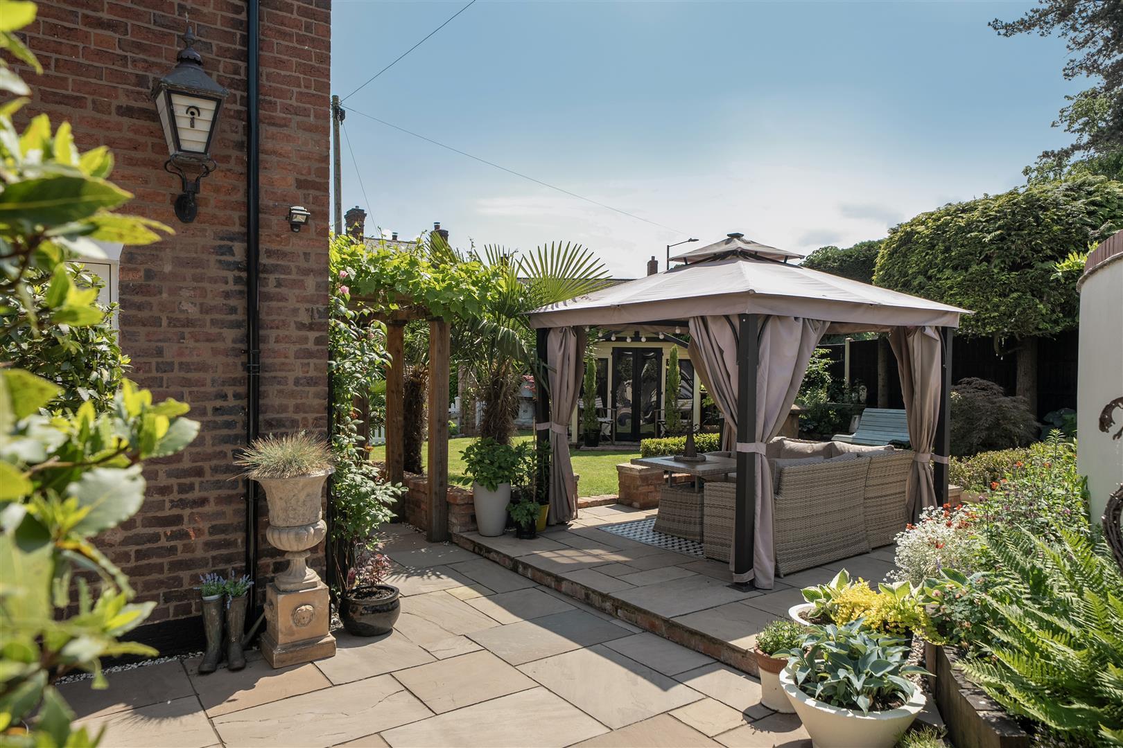 Property Image af8de11c-e4a8-4151-8cfc-2d31b62c2b70