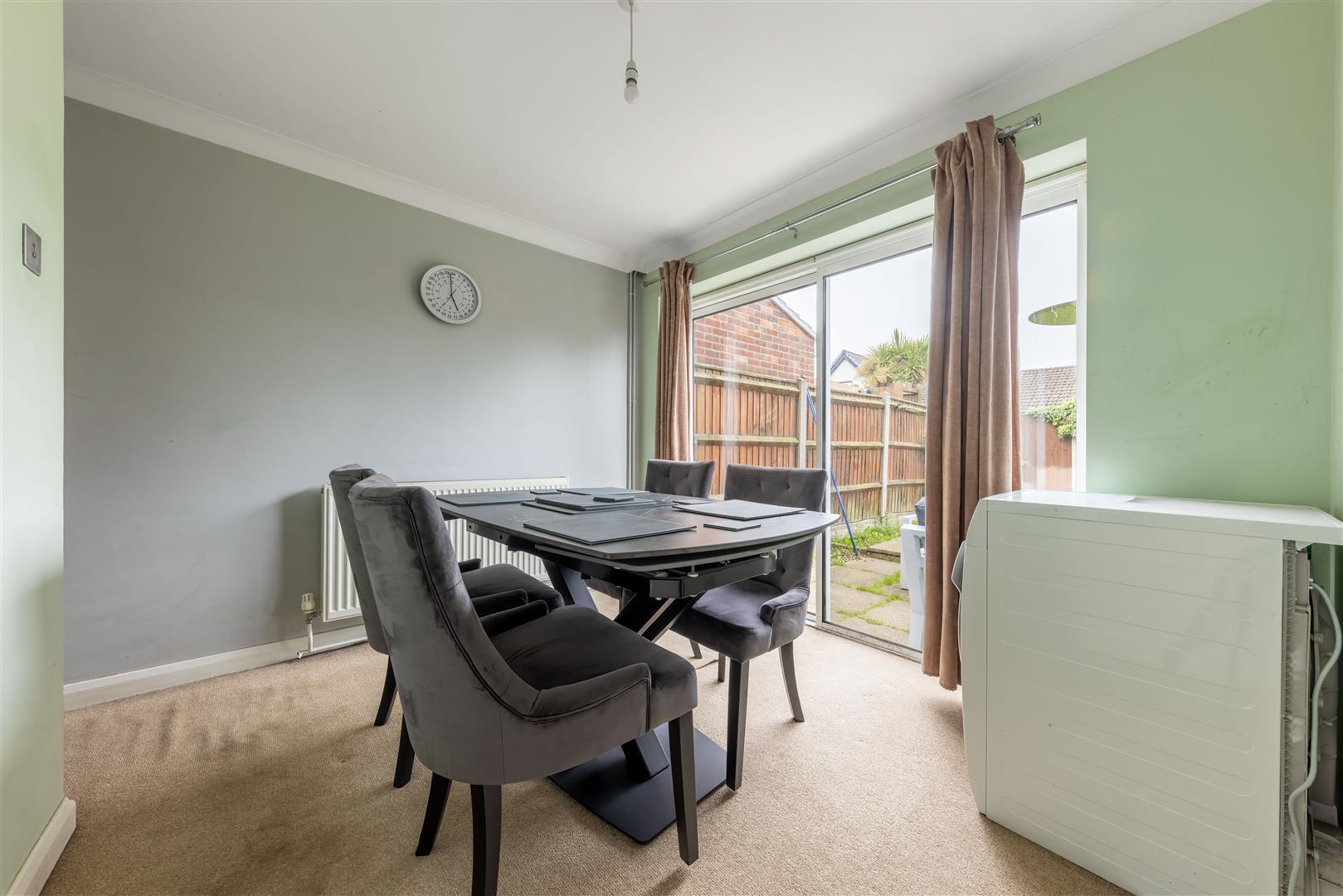 Property Image af95387e-22e9-48ff-b289-00299ad27275