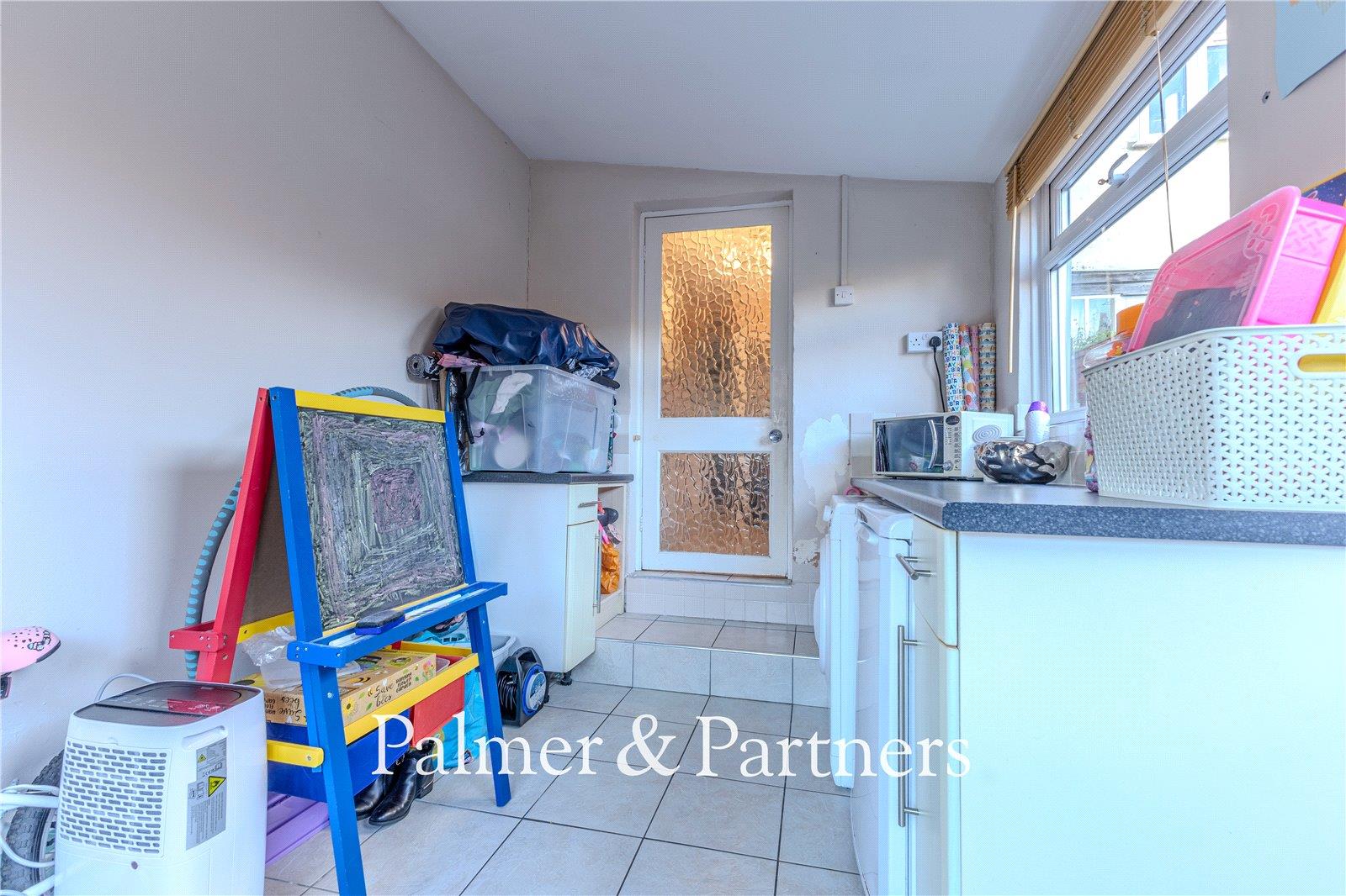 Property Image afa7d628-c73a-46a3-976c-0624cf823f93
