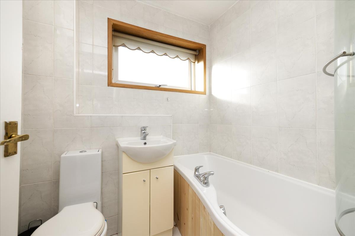 Property Image afb261ec-bd9f-4479-b9d0-ab139333c46f