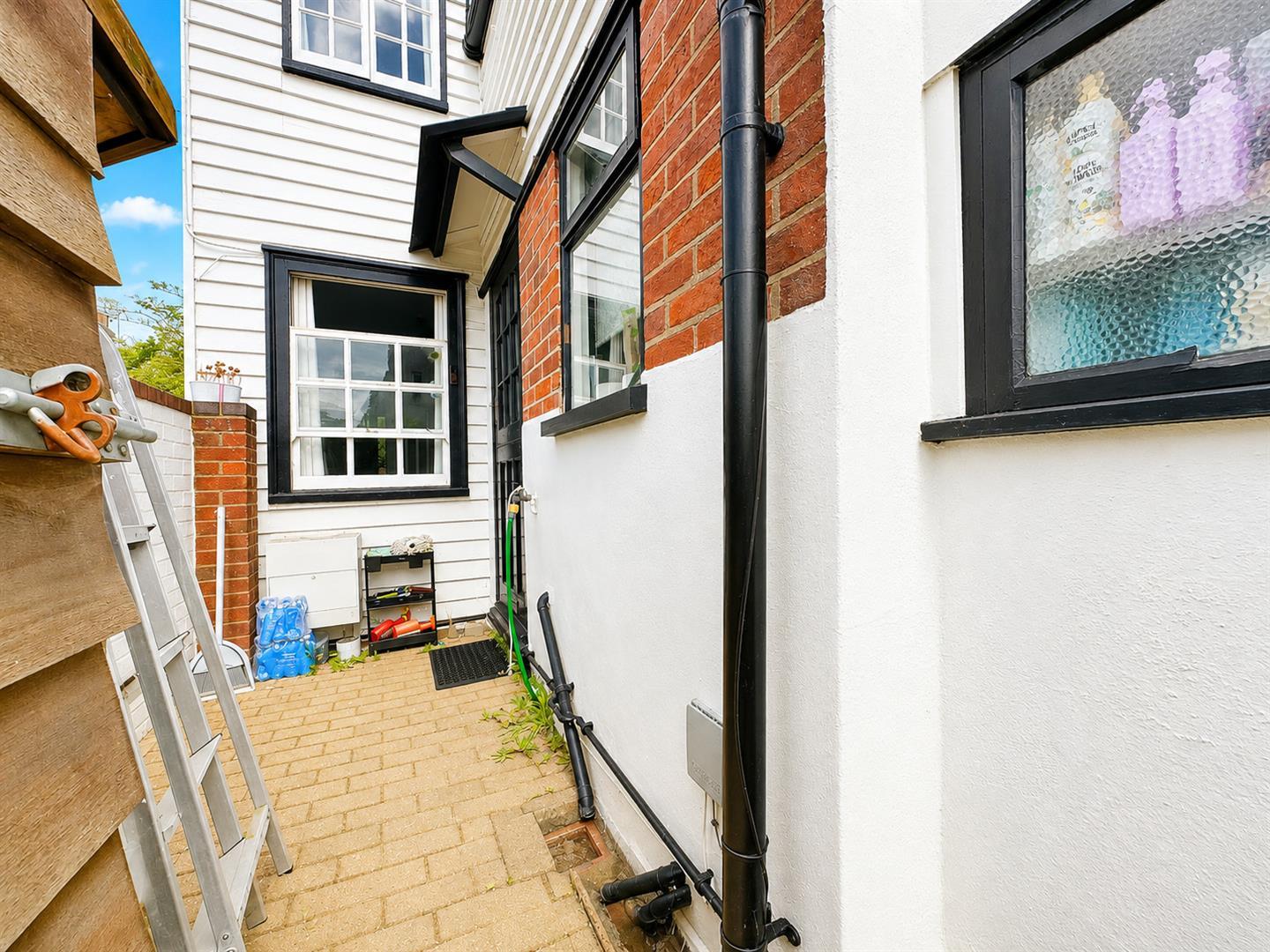Property Image afc33363-6e6a-4879-a3bf-0df5523f2d68
