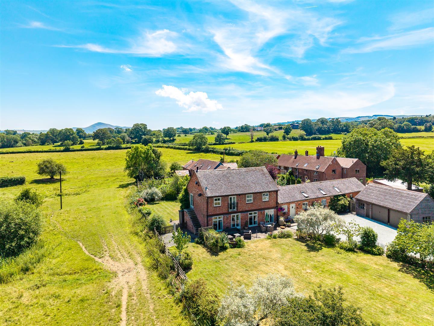 Property Image afc78c9a-597e-4a48-8cda-c547c25eeca0