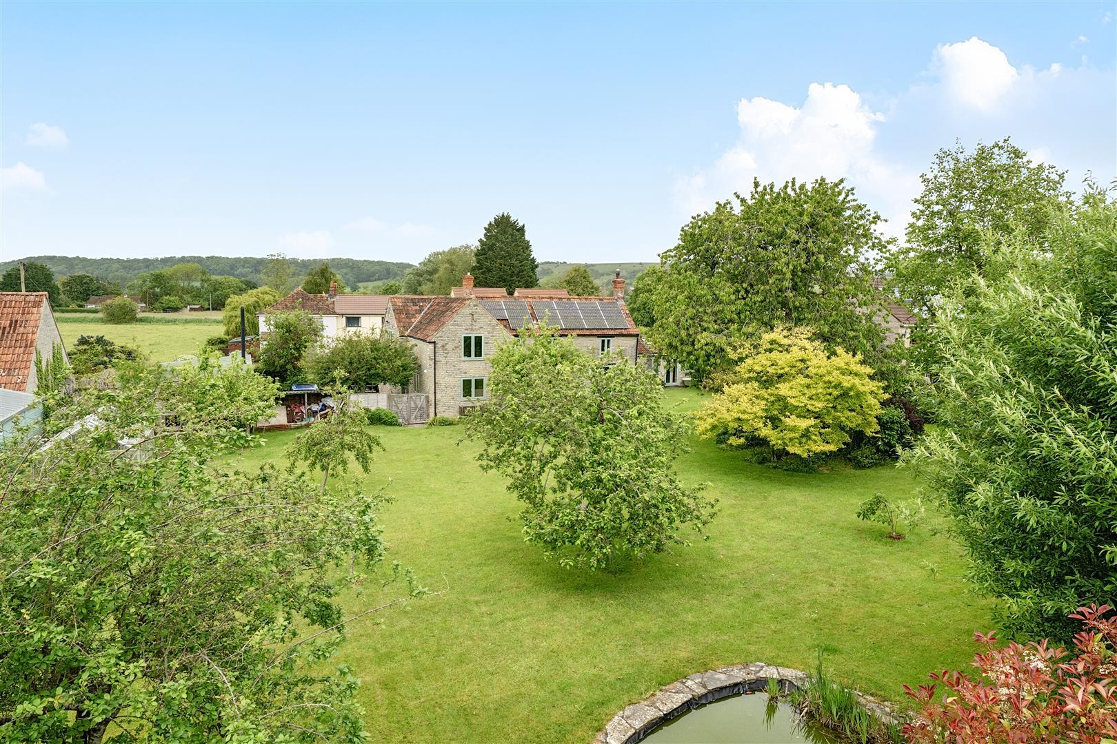 Property Image afca9f30-3c2d-476c-9947-8fbef83783e3
