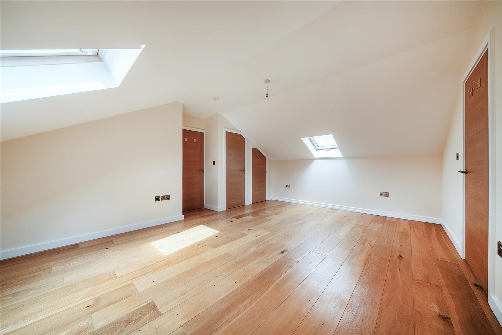 Property Image afccedae-4b67-41f8-92e0-0be74115c51f