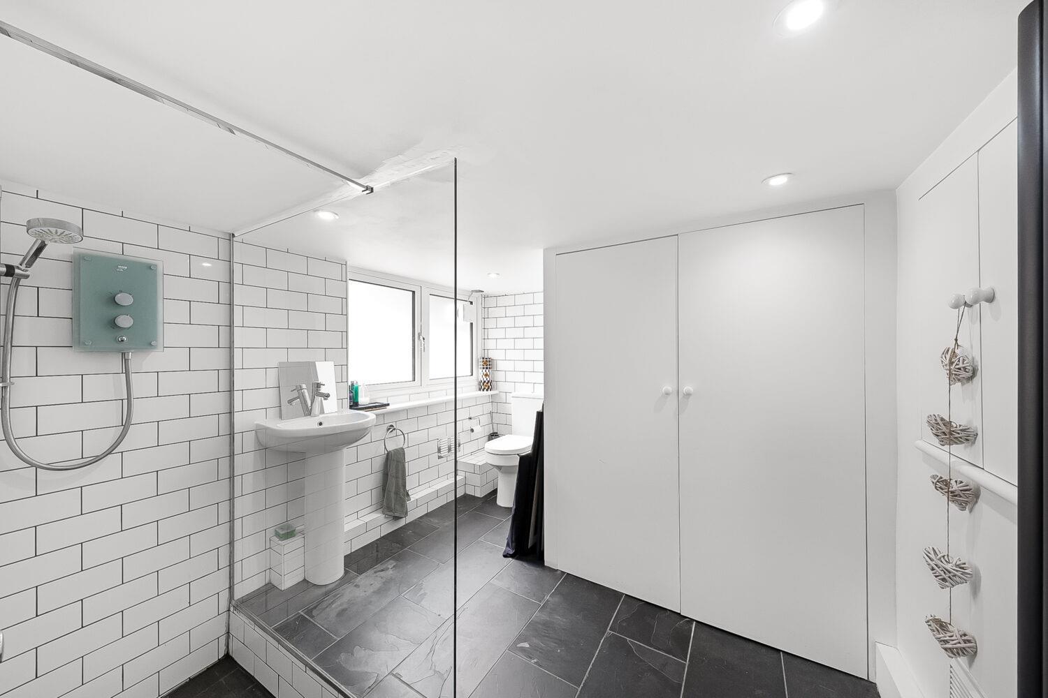Property Image afd8ae7f-8b7f-4ea3-9dc2-790e34443e43