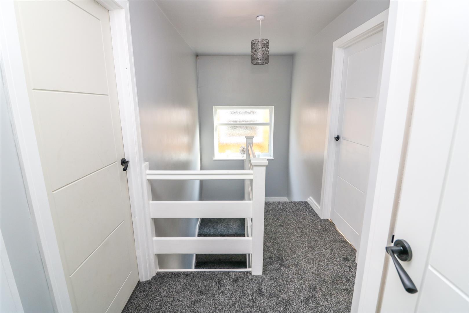 Property Image afdd2c81-fa4f-4f55-b5f5-29e1887ce6f2