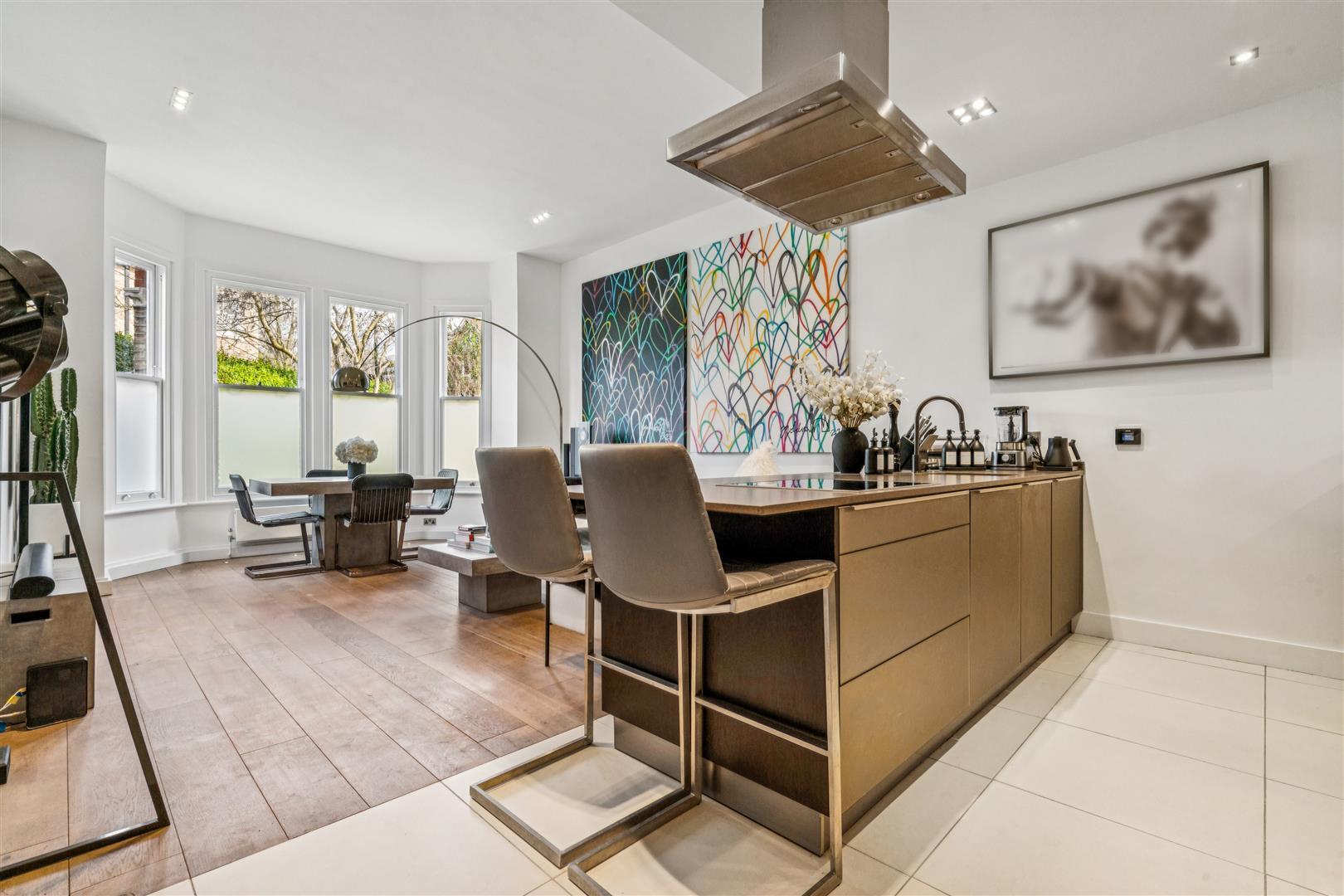 Property Image afe00818-665b-46b8-a589-81c0266657a3