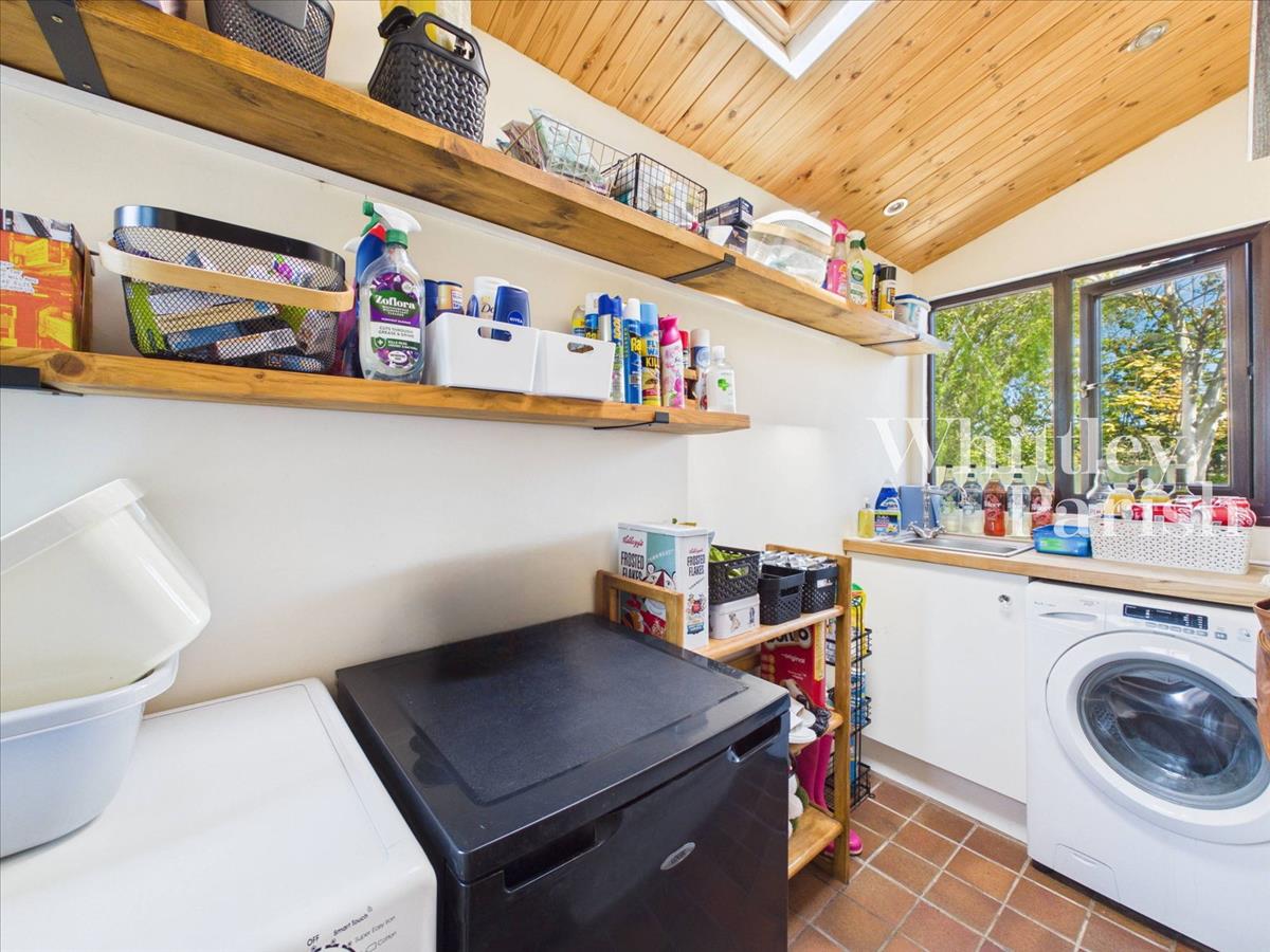 Property Image afea4e33-5f68-4d48-afce-9f45164a0f9a