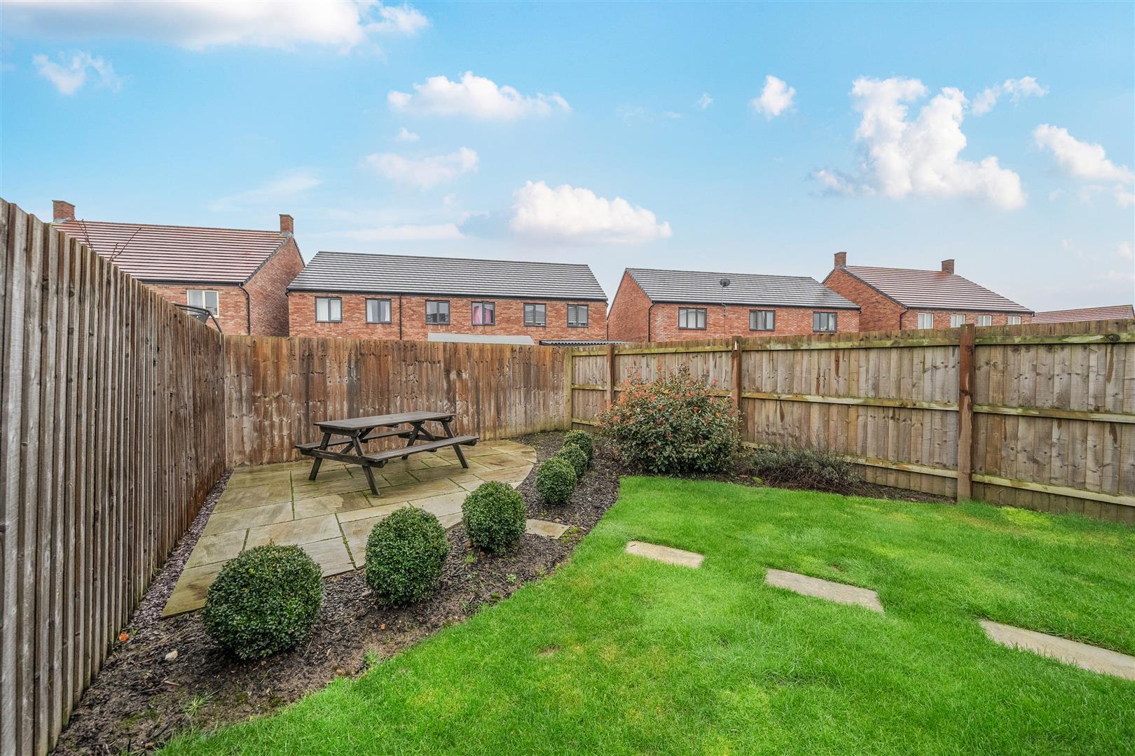 Property Image afee9ecf-817a-41a2-9ef8-026b62655106