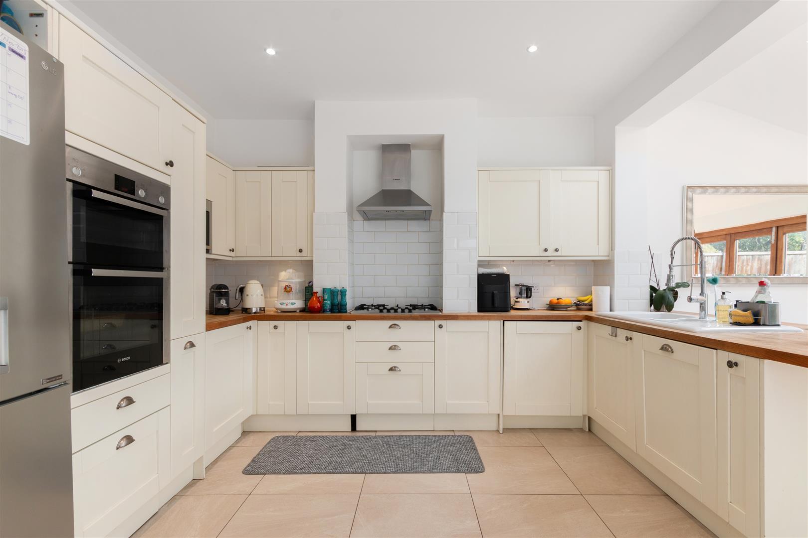 Property Image aff61ee4-a497-4d50-8d95-5b9b1c0d4c72