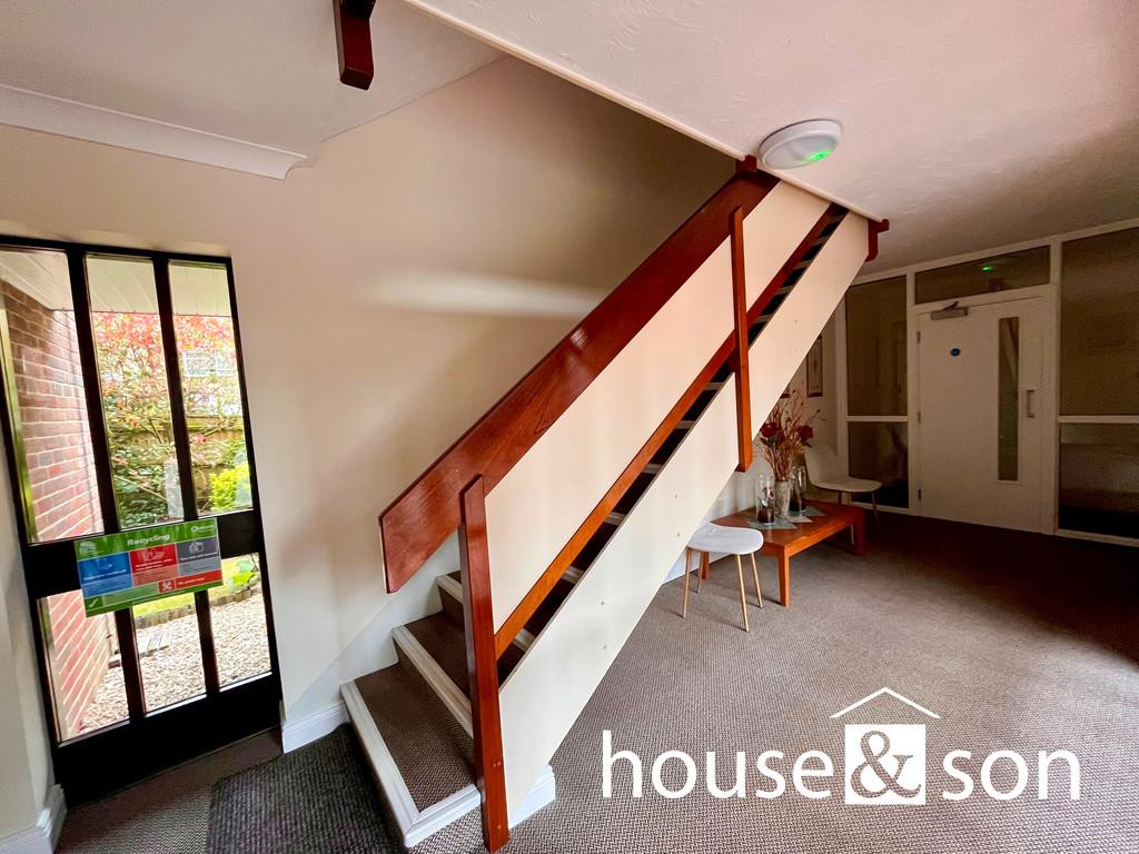 Property Image aff65838-5b02-4a76-a697-4ca74a99c575
