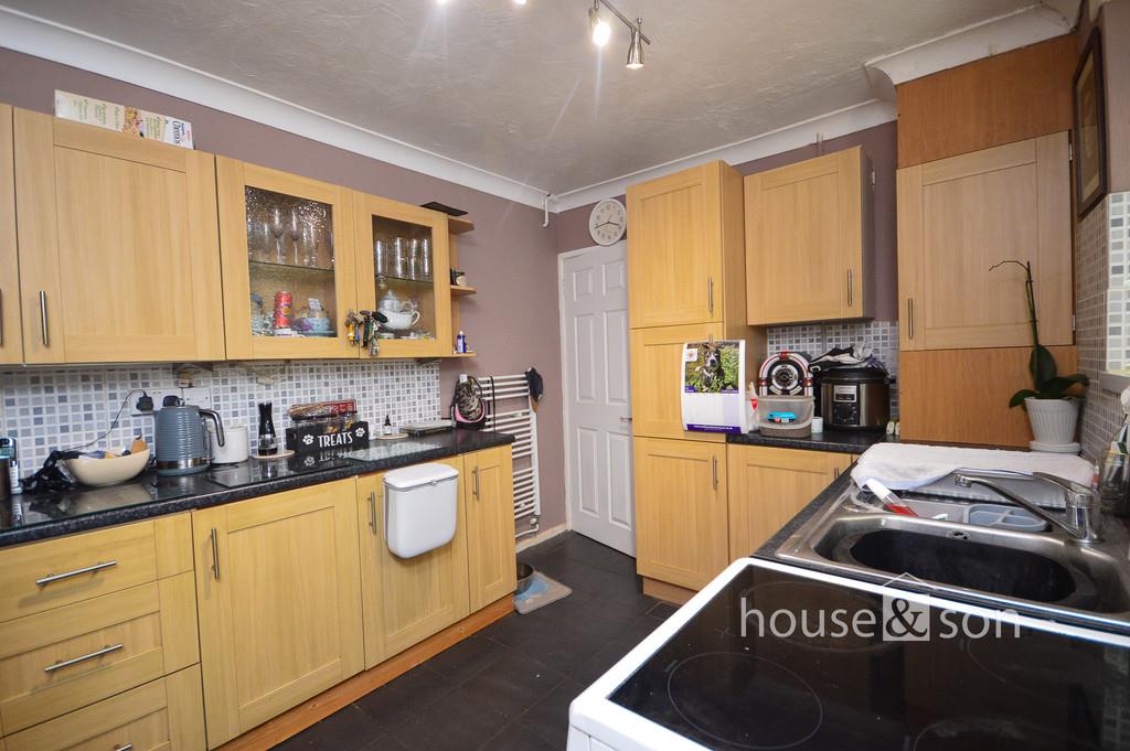Property Image aff84f85-9e58-486f-80cd-67ae40c1d3a9