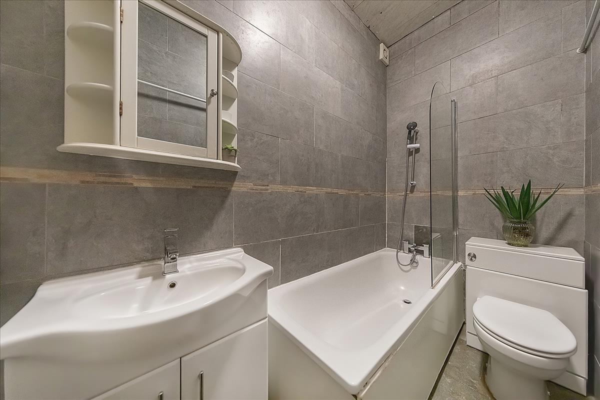 Property Image affb89d1-ee3b-4295-9bfb-edd6e079735f