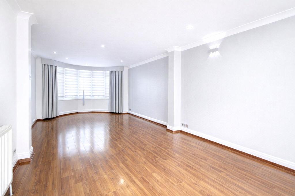 Property Image b00c2cb7-3010-4f31-9bf0-70a281ea172f