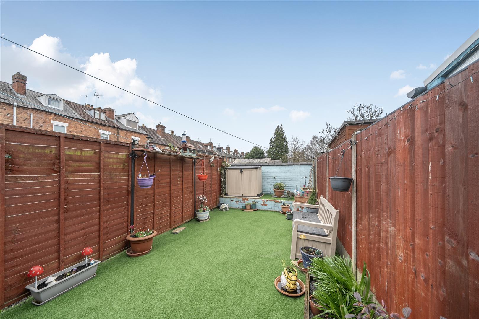 Property Image b00c7366-971a-4d3a-8c8b-326dbbc658c4