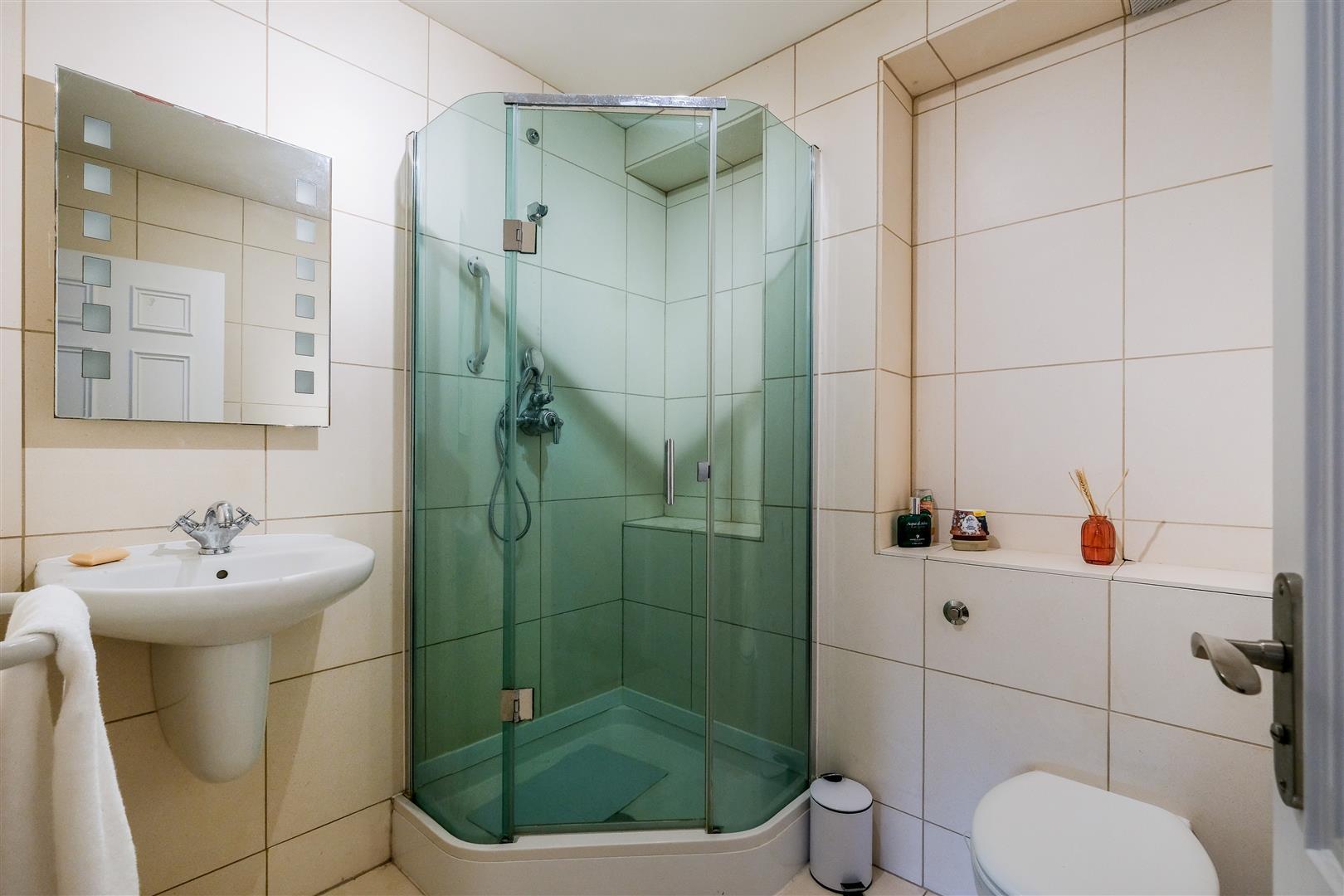 Property Image b012a596-c46b-41b2-8056-f5bddb4b87ab