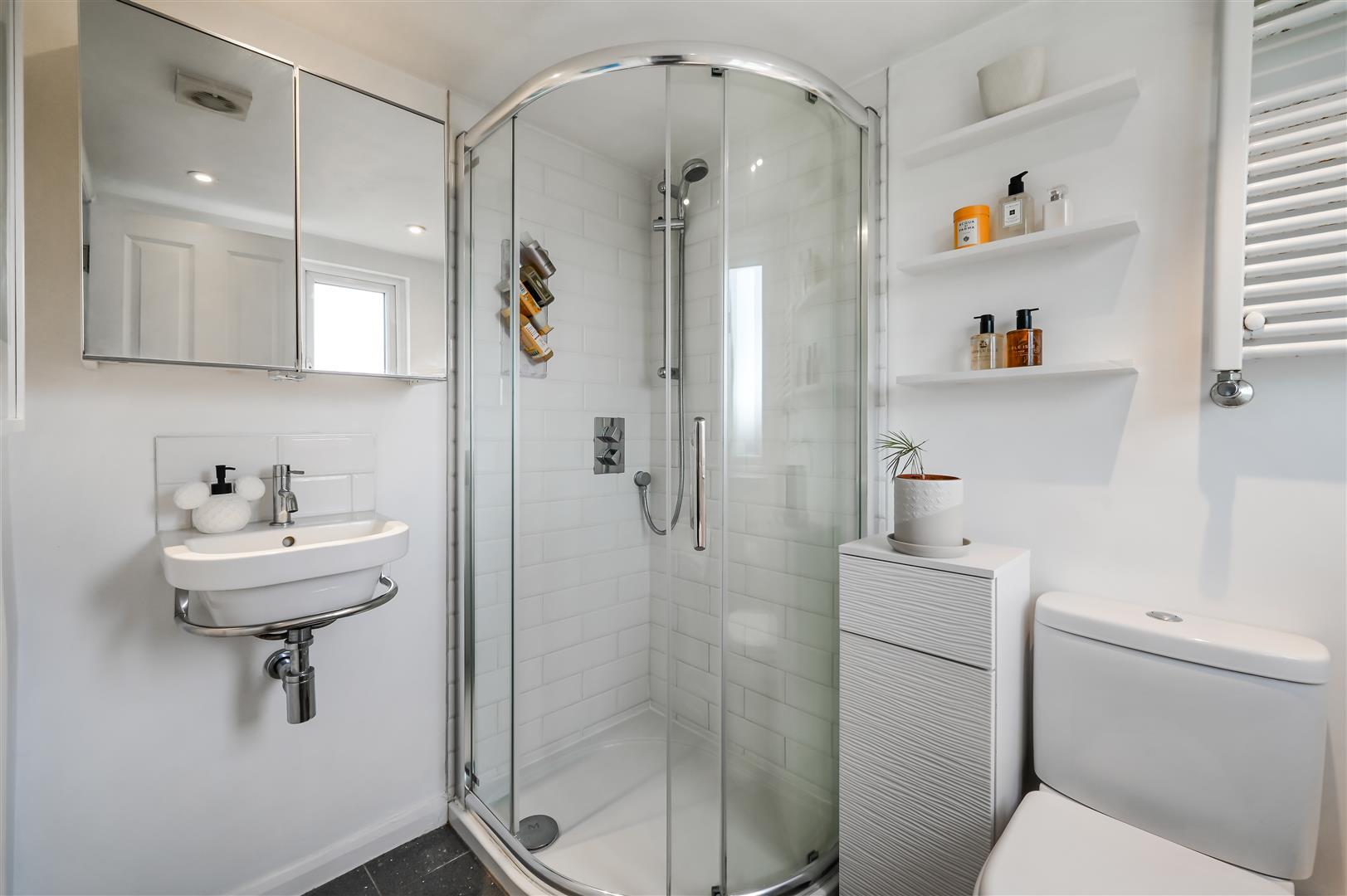 Property Image b03245db-e4ca-41ed-854c-bbd2b3e227e1