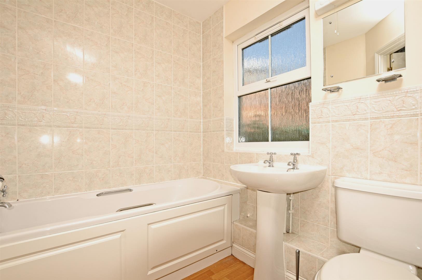Property Image b038d100-036e-4c8c-8d82-327fb4b1f279