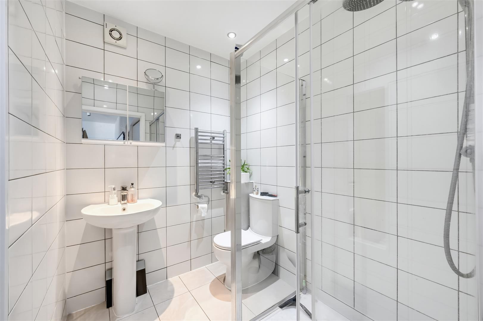 Property Image b03b3bad-c827-495b-883d-10ba2e081b04