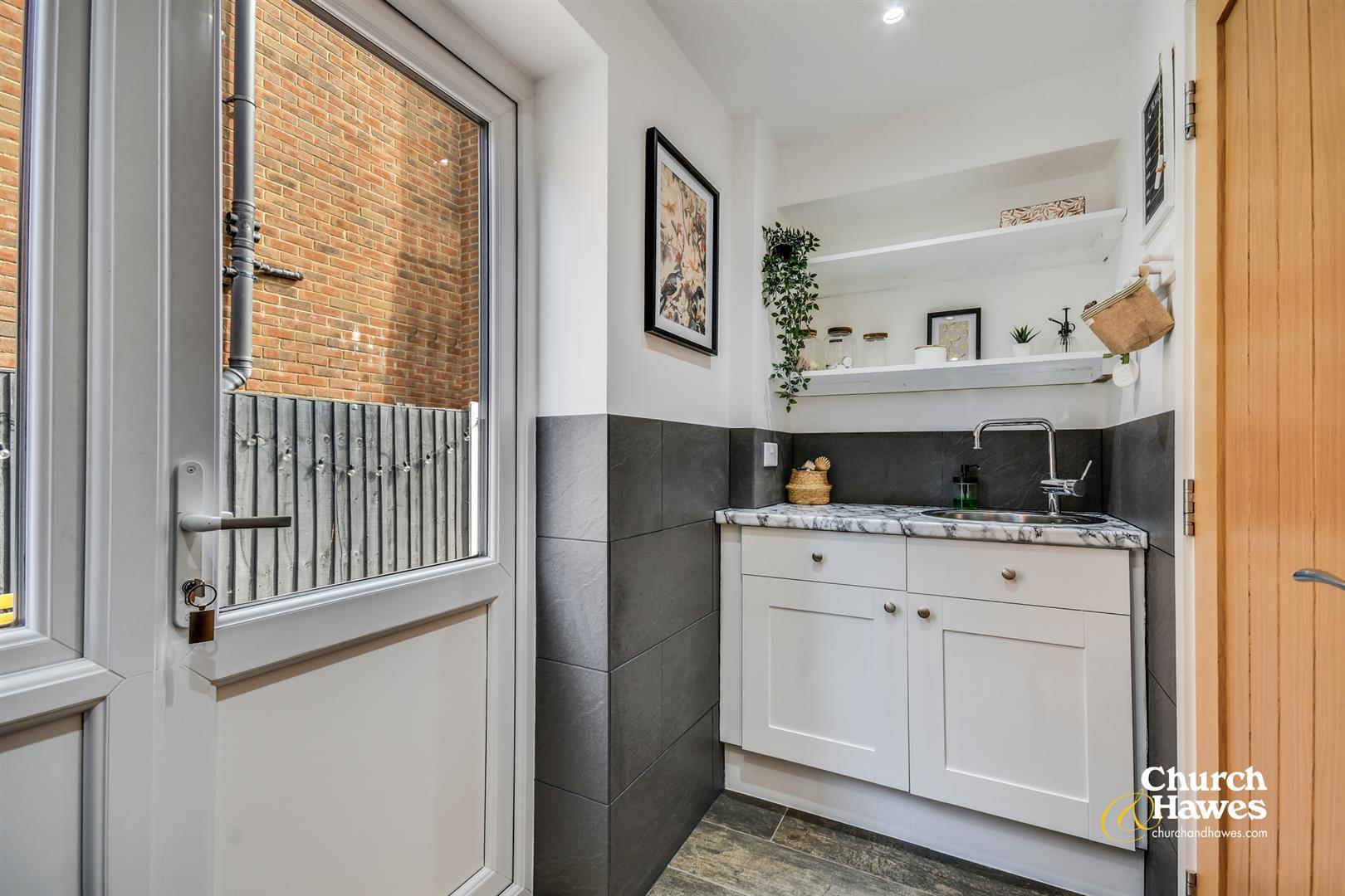 Property Image b03bf11c-49f3-4acd-8c27-22bdcd256e0a