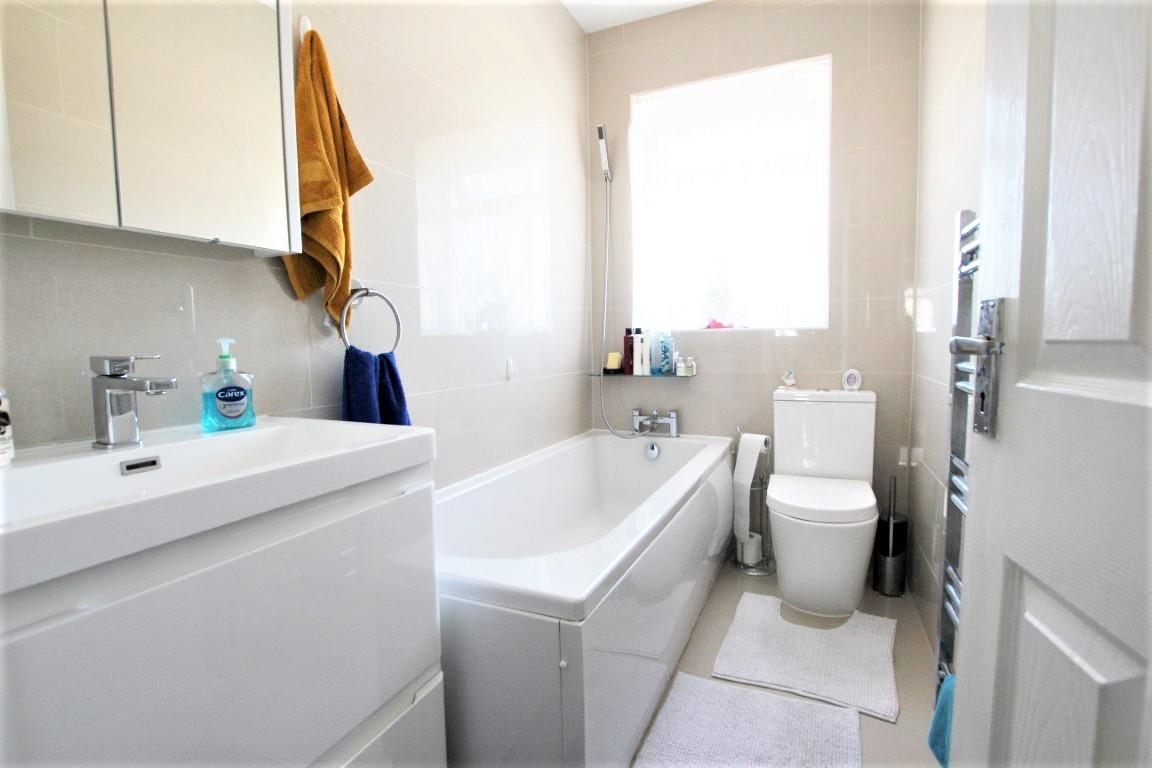 Property Image b040b867-02f8-404e-8ee6-49bf16f160bf