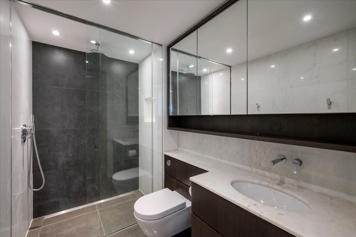 Property Image b041e402-58c8-4040-9f1f-367242b54d6b
