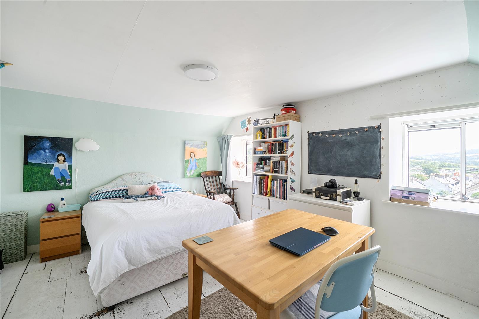 Property Image b04d0f9d-80fb-452b-b855-b55645fcebf1