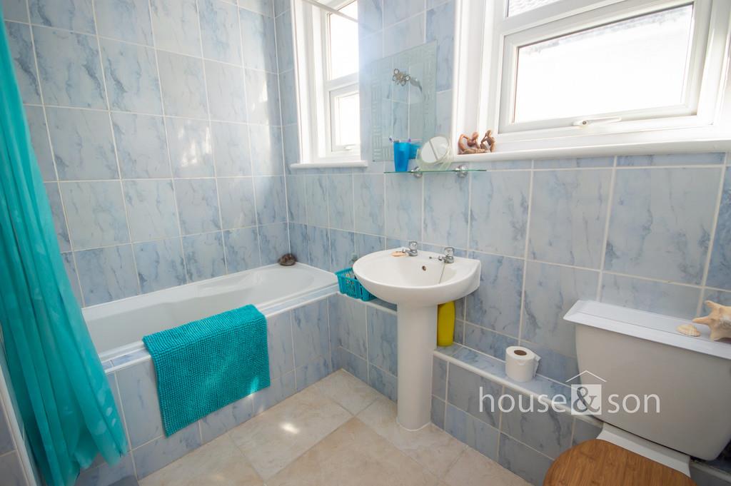Property Image b0572a59-a251-446a-b52d-67f3dbf44d0f