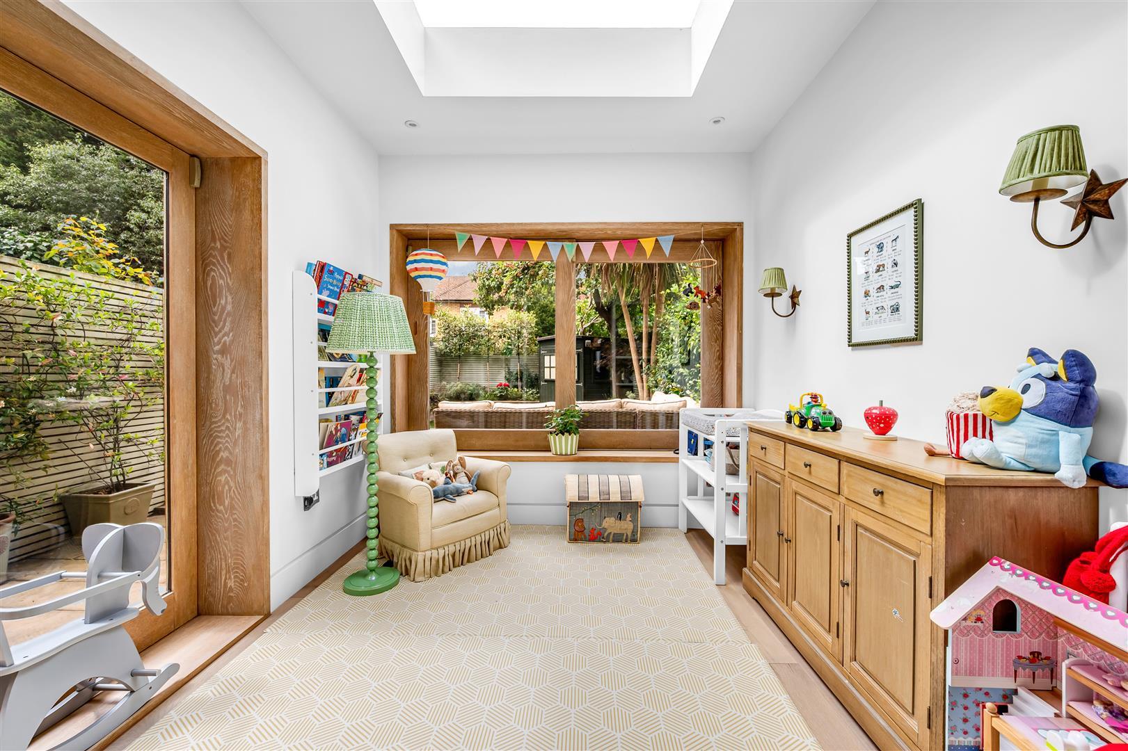 Property Image b05d8bad-541d-4fb7-b04c-351754e3bb6f