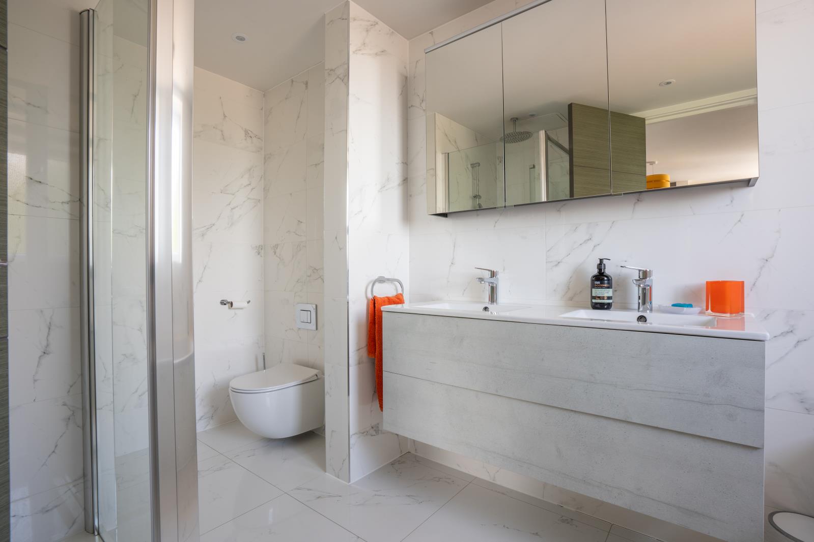 Property Image b061fce7-1259-42d5-b5ce-075d5b967104