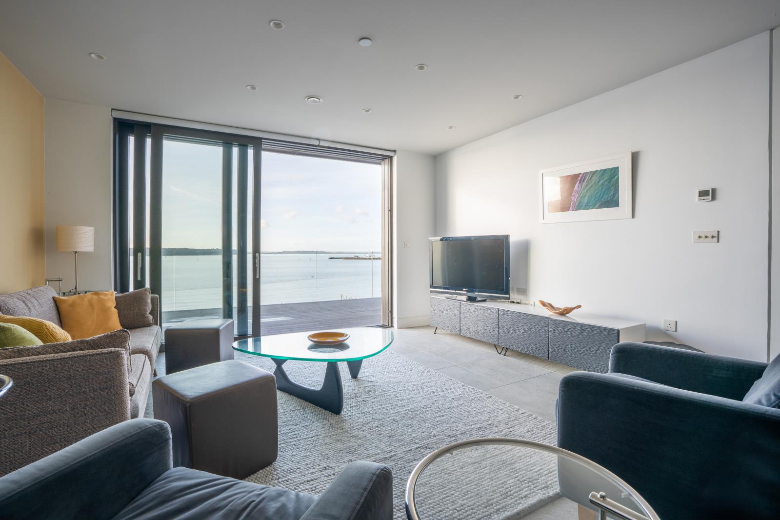 Property Image b063a6bb-f894-4cfc-b87f-9a3f856b064e