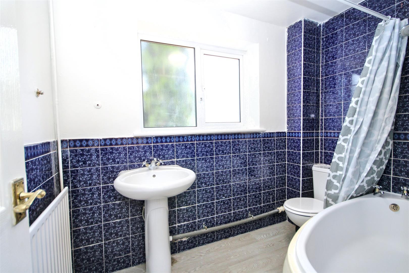 Property Image b063b164-04ed-42c3-a501-ae2ef78cc095