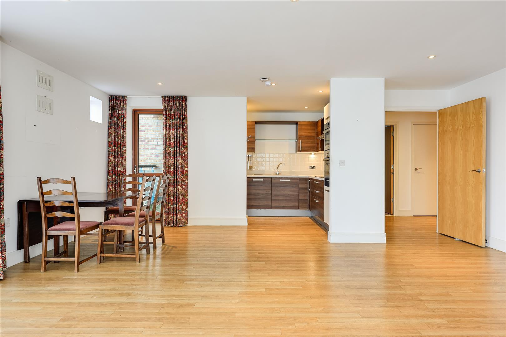 Property Image b070c544-b15e-4d14-814a-8088c968e0fb