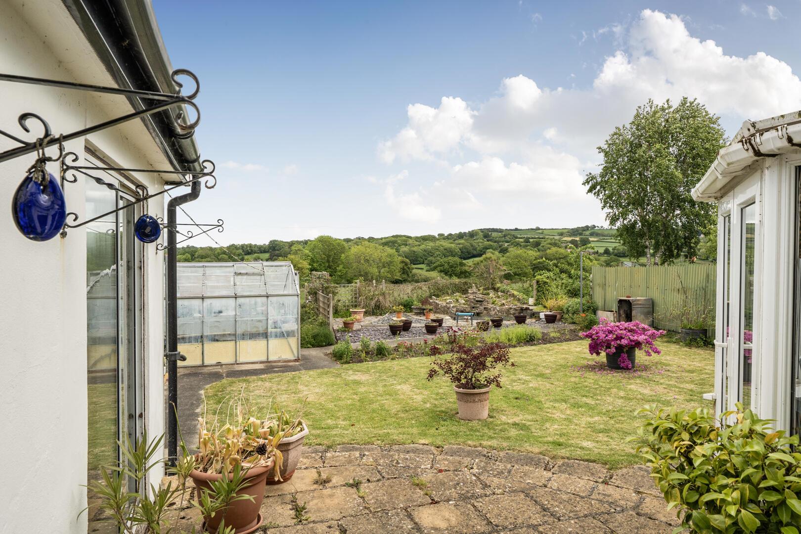 Property Image b0784e90-c7d7-45e5-a1d9-5012cd8e3faf